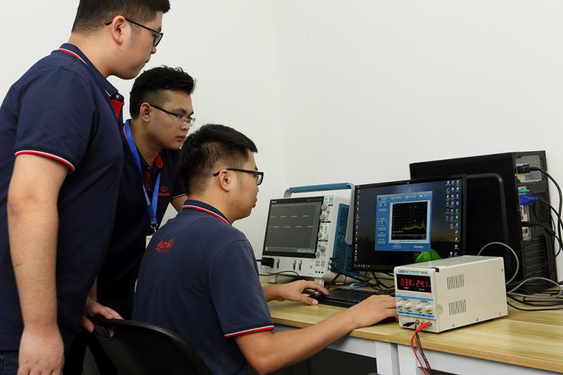 Yuwei dash cam R & D Center